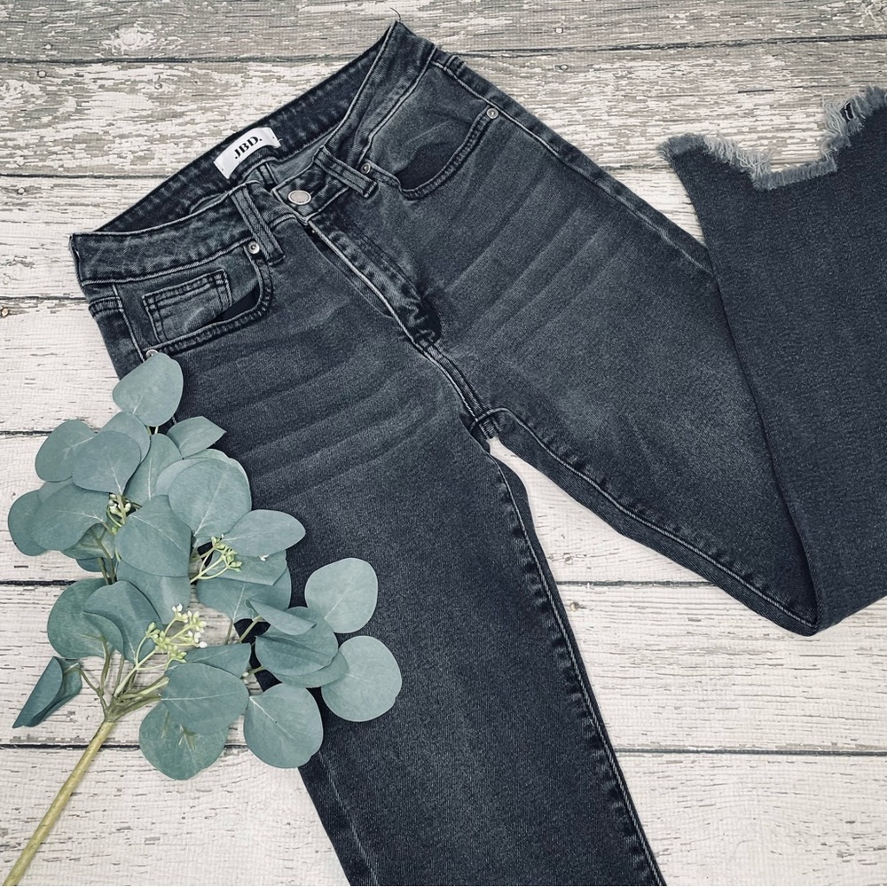 JBD. Just Raw Edge Hems Skinny Jeans